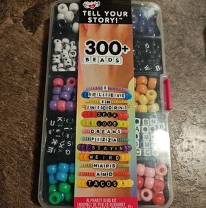 Tell Your Story Alphabet Bead Kit - Multicolor